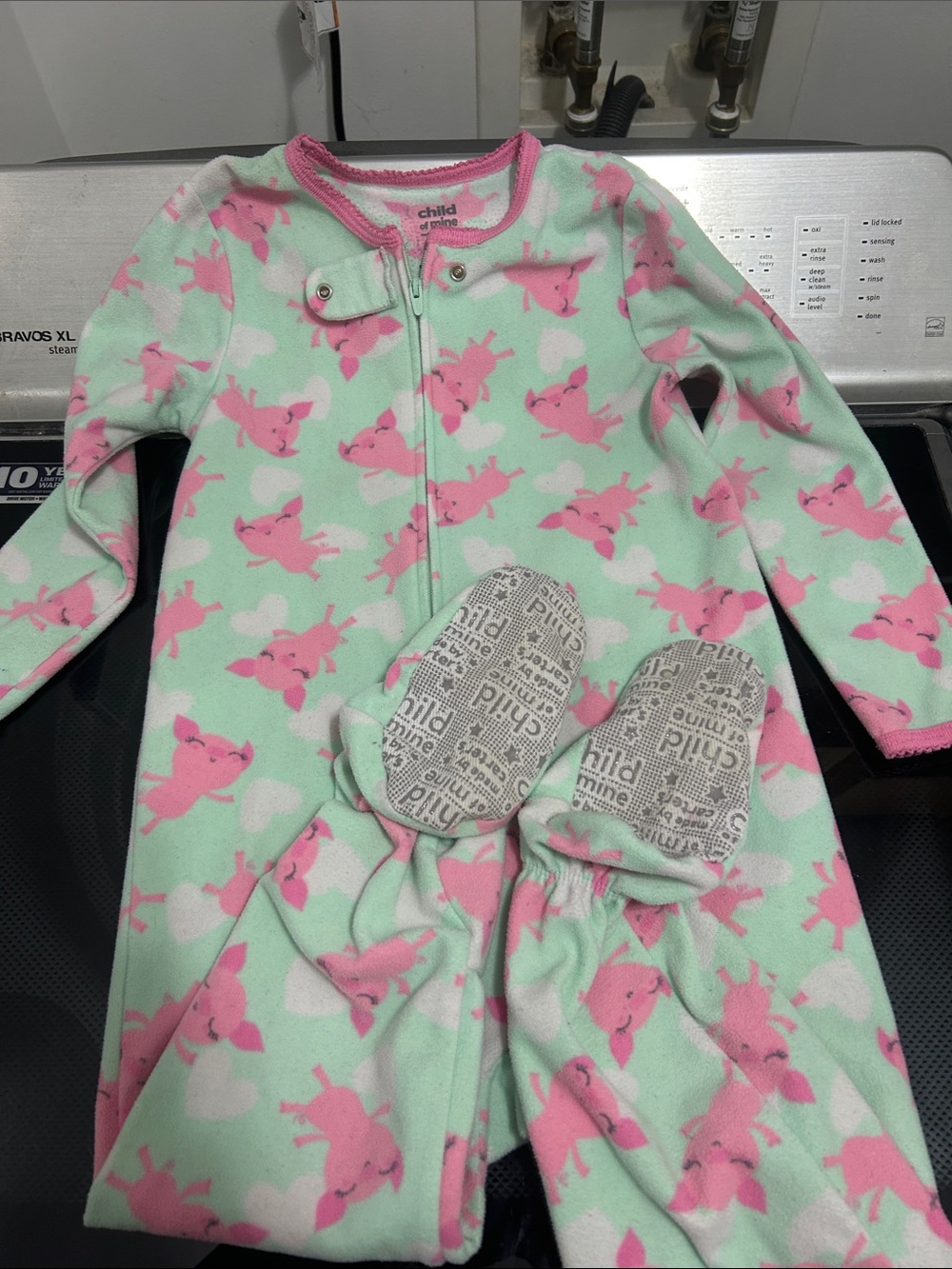 Girls 4t one piece zipper footie pajamas warm fleece flying pigs